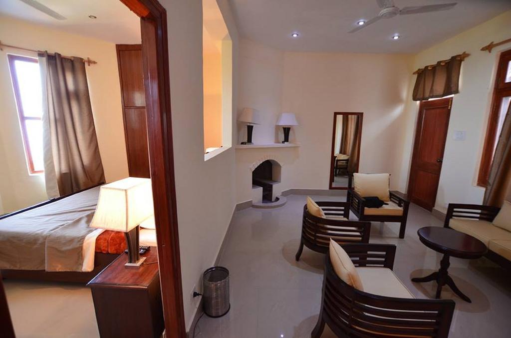 Hotel Deodar Villa Dharamshala Ruang foto